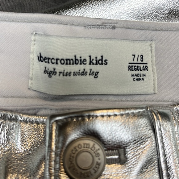 Abercrombie kids 7/8 regular. High rise wide leg - Picture 2 of 3